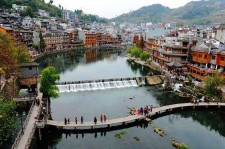 自贡长沙旅游攻略(长沙旅游攻略景点必去二日游)