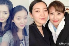 自贡7旬奶奶带盲老伴游遍中国(小女孩扶盲人老奶奶过马路)