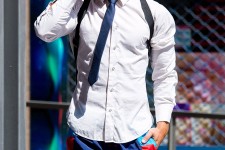 自贡泳拆男模(时髦泳拆男模)