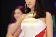 自贡成都特大模特兼职**(成都服拆模特兼职是实的吗)