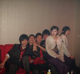 自贡武汉雇用男伴游(武汉雇用男伴游戏主播)