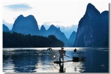 自贡旅游图片(旅游图片真实照片带人)