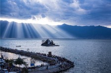 自贡洱海旅游攻略(成都到洱海旅游攻略)