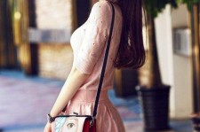 自贡中国女模特(上世纪80年代中国女模特)