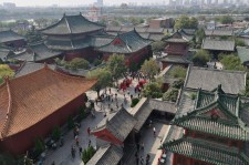 自贡开封旅游攻略(开封旅游攻略必玩的景点)