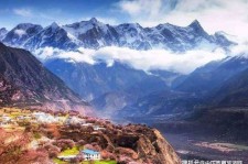 自贡旅游地点(旅游地点与地理关系)