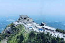 自贡湖南旅游攻略(武汉到湖南旅游攻略)