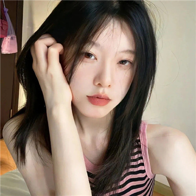 自贡顶级商务伴游：精致品尝，超越期望的不凡体验  