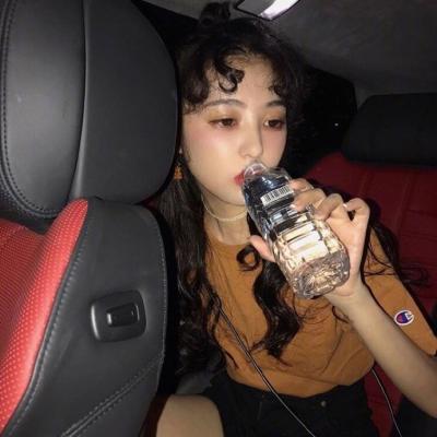 自贡伴游玩耍享受异国风情的美妙光阴