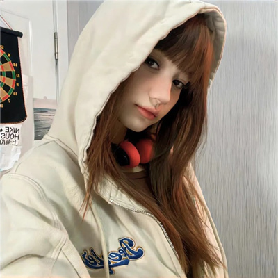 自贡商务伴游女士的年龄分布与收入水平的关系