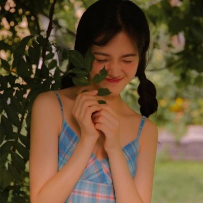 自贡伴游女生柳如烟的资料