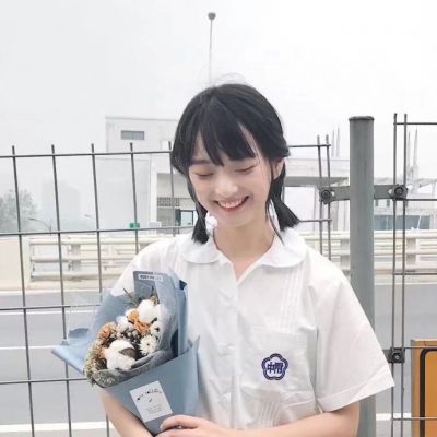 自贡伴游女生王梓涵的资料
