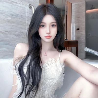 自贡伴游女生吴悠的资料