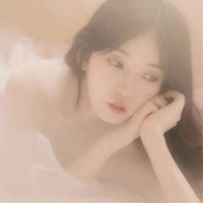 自贡伴游女生陈梦琪的资料