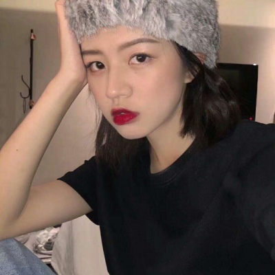 自贡伴游女生陈思瑶的资料