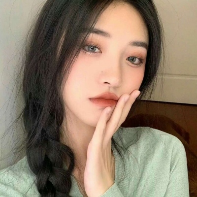 自贡伴游女生林知月的资料
