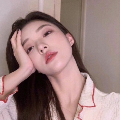 自贡伴游女生赵梦琪的资料