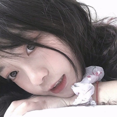 自贡伴游女生柳依依的资料