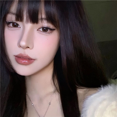 自贡伴游女生白清扬的资料