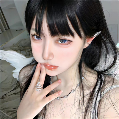 自贡伴游女生东方镜月的资料