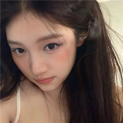 自贡伴游女生秦婉兮的资料