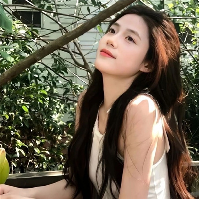 自贡伴游女生唐雅宁的资料