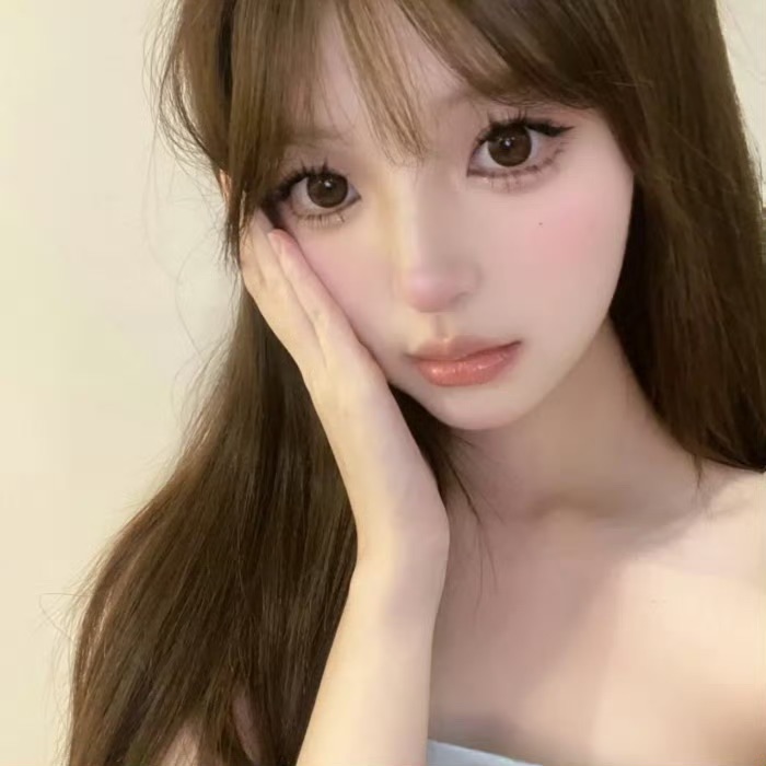 自贡伴游女生星晚的资料