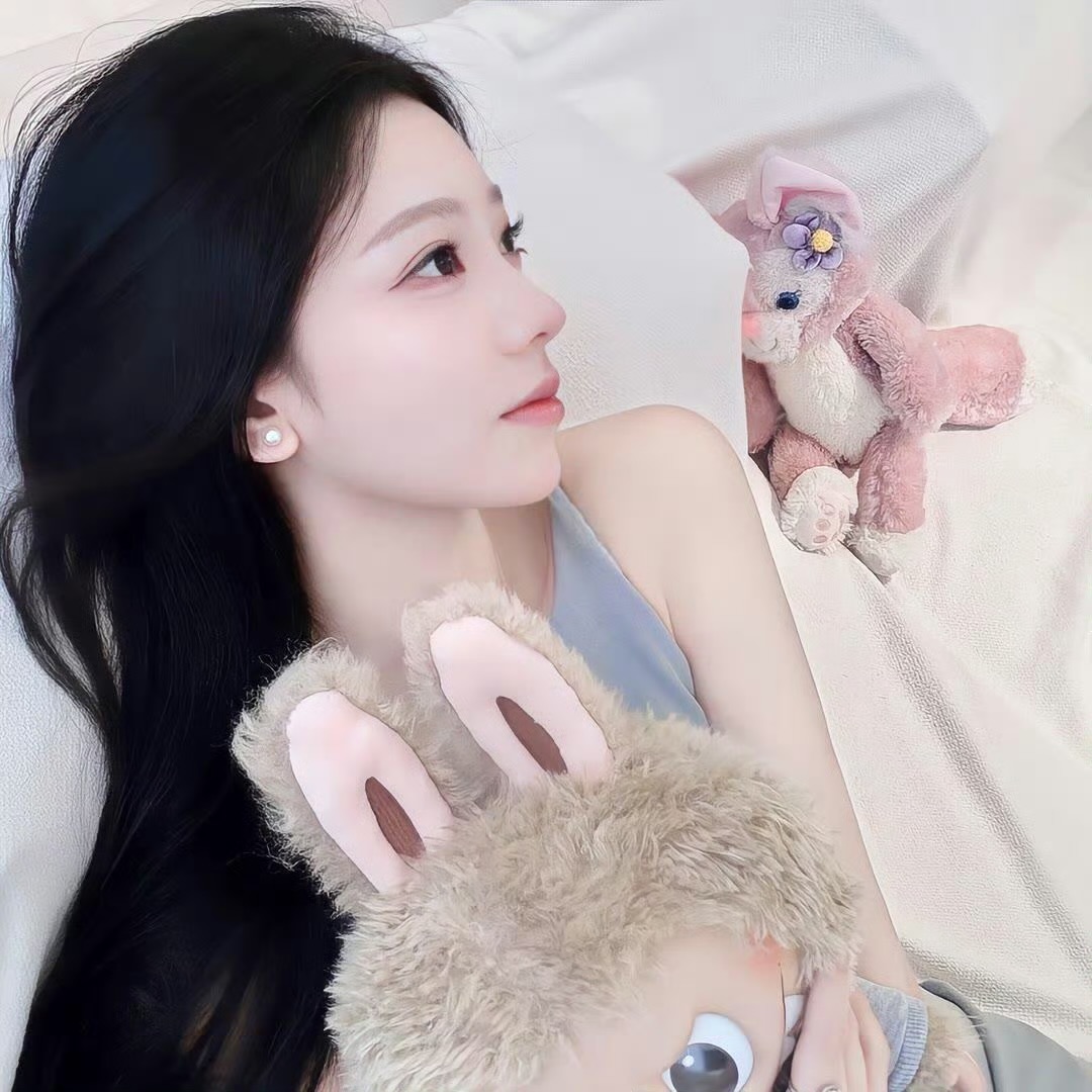 自贡伴游女生林雾眠的资料