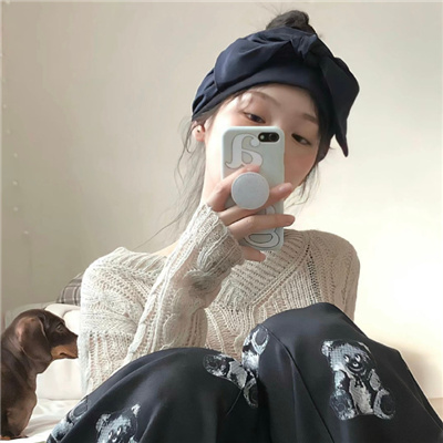 自贡伴游女生冀其雨