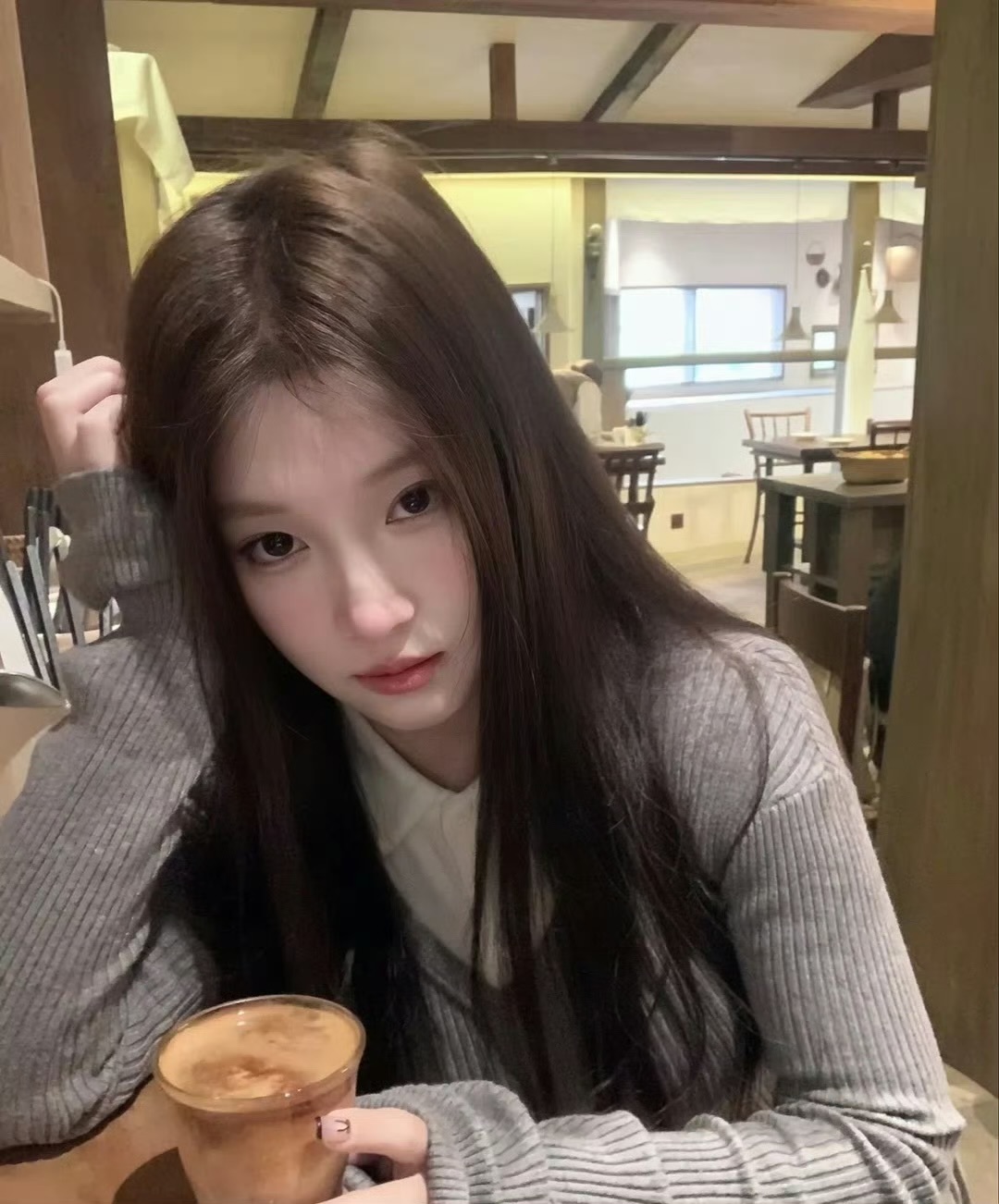 自贡伴游女生 | 柚子🍐的资料