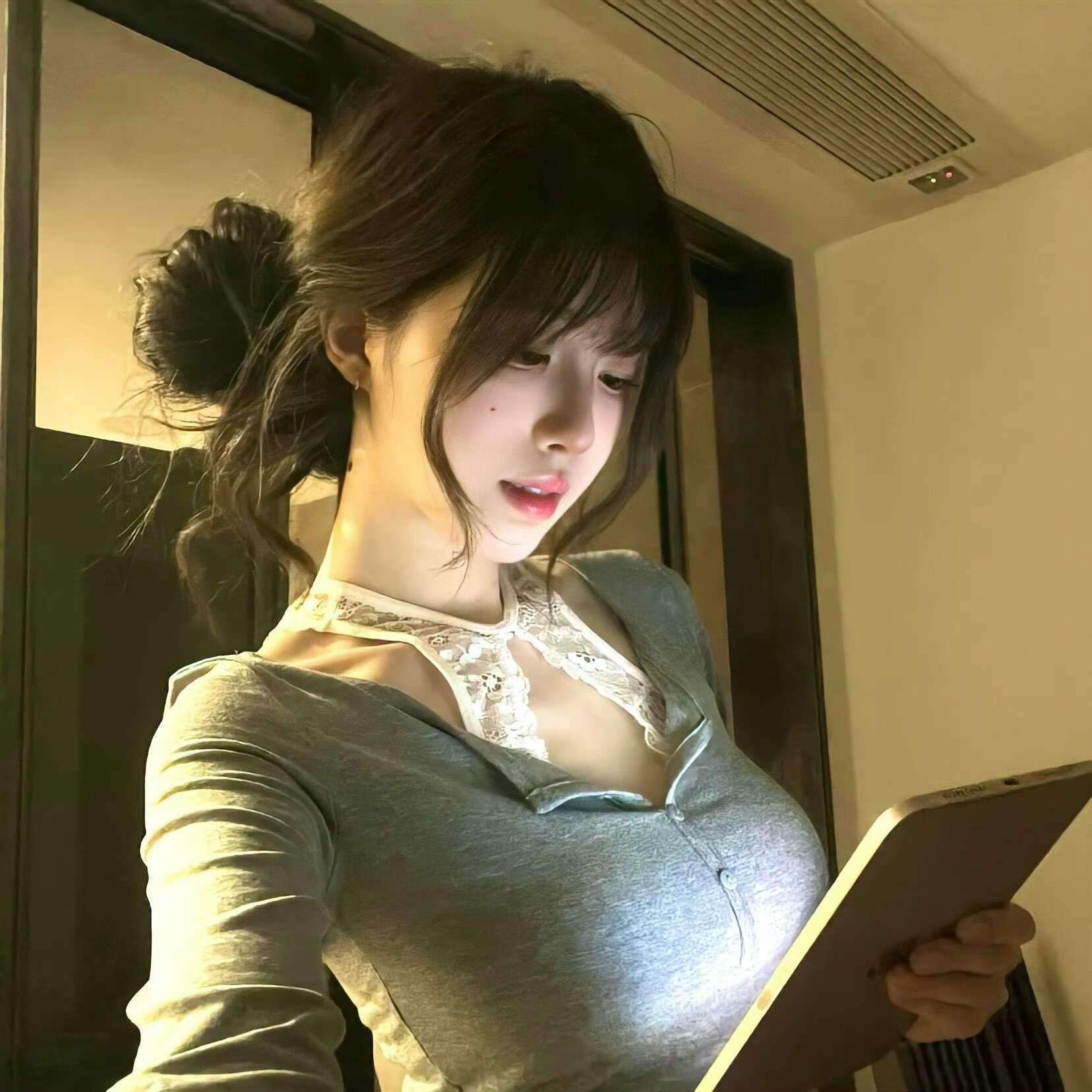 自贡伴游女生 | 索菲亚·王 (Sophia Wang)的资料